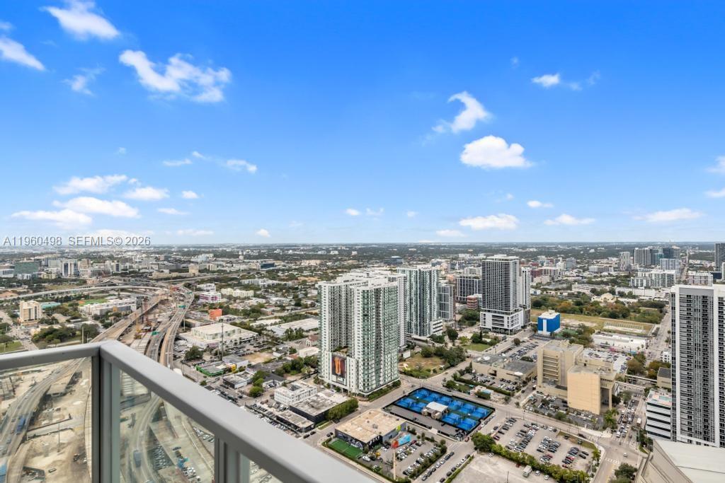 image Marquis Residences10