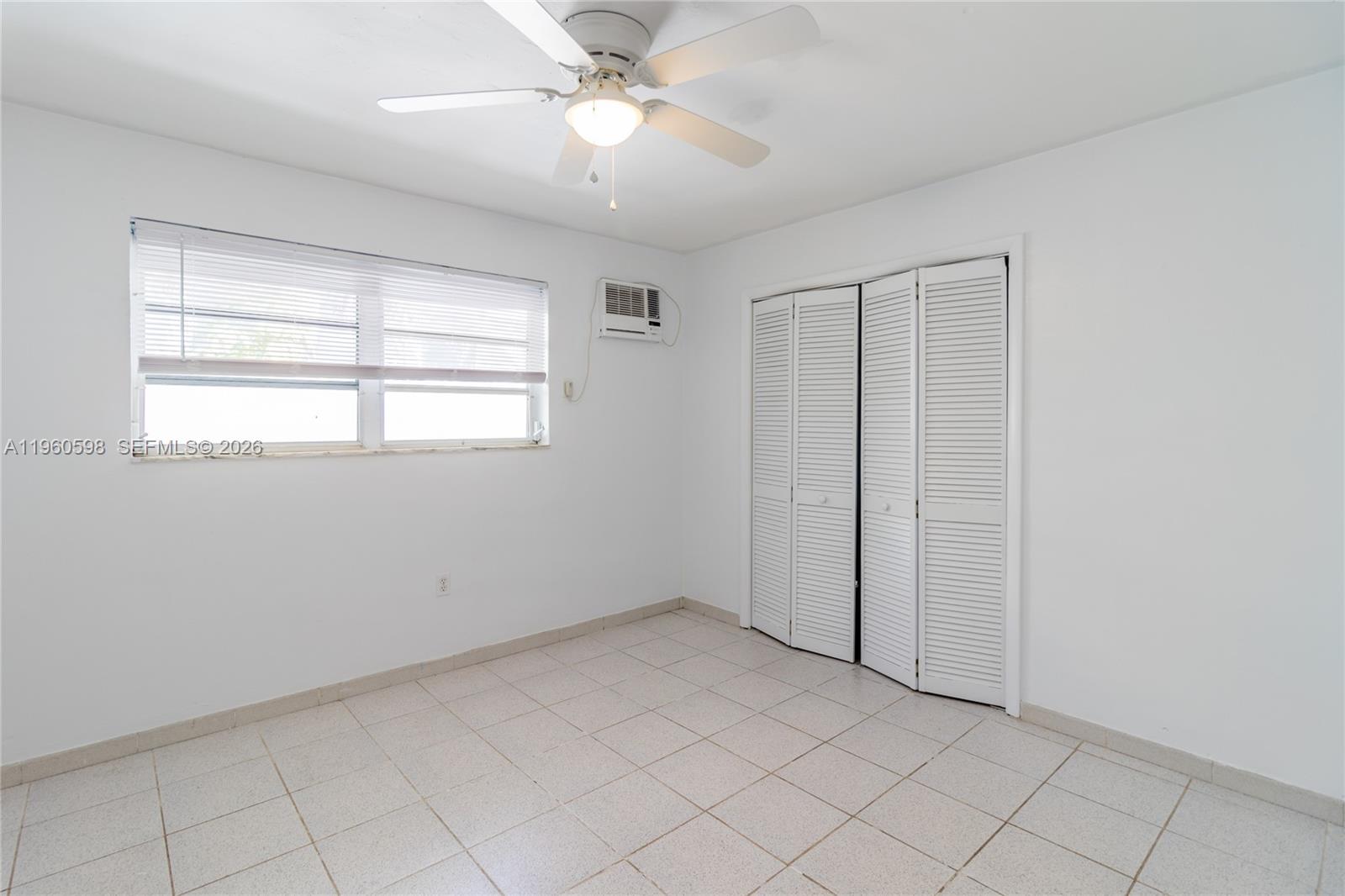 710 11th St #5 Miami Beach, FL 33139