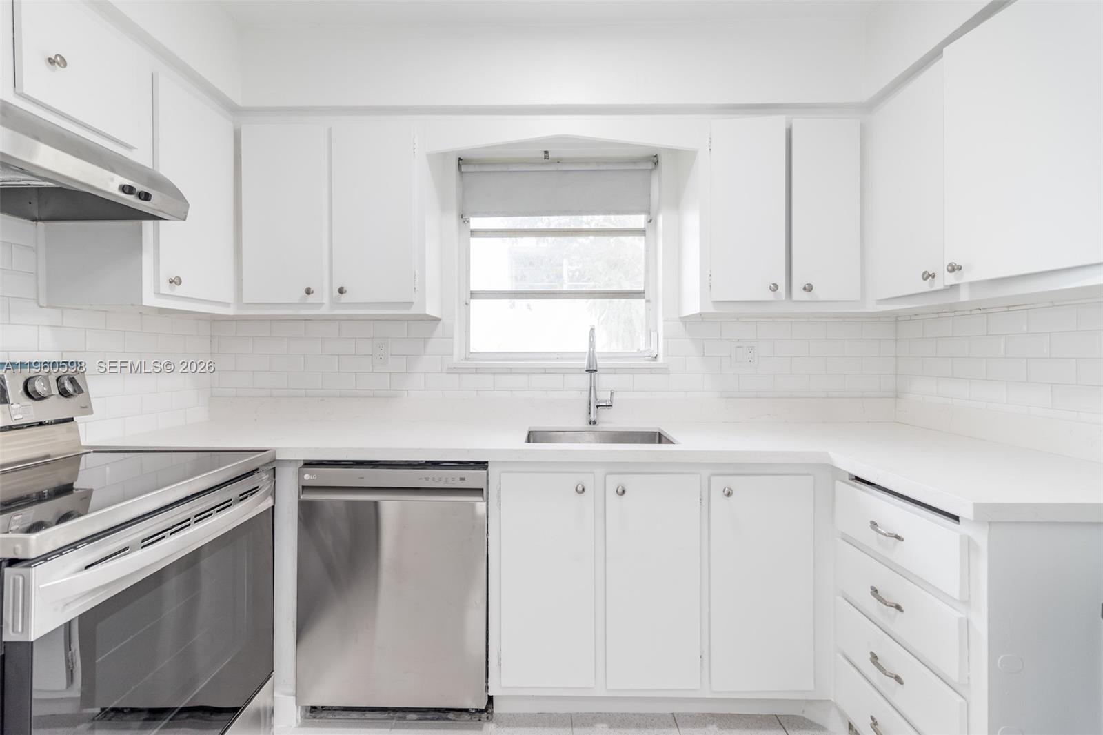 710 11th St #5 Miami Beach, FL 33139