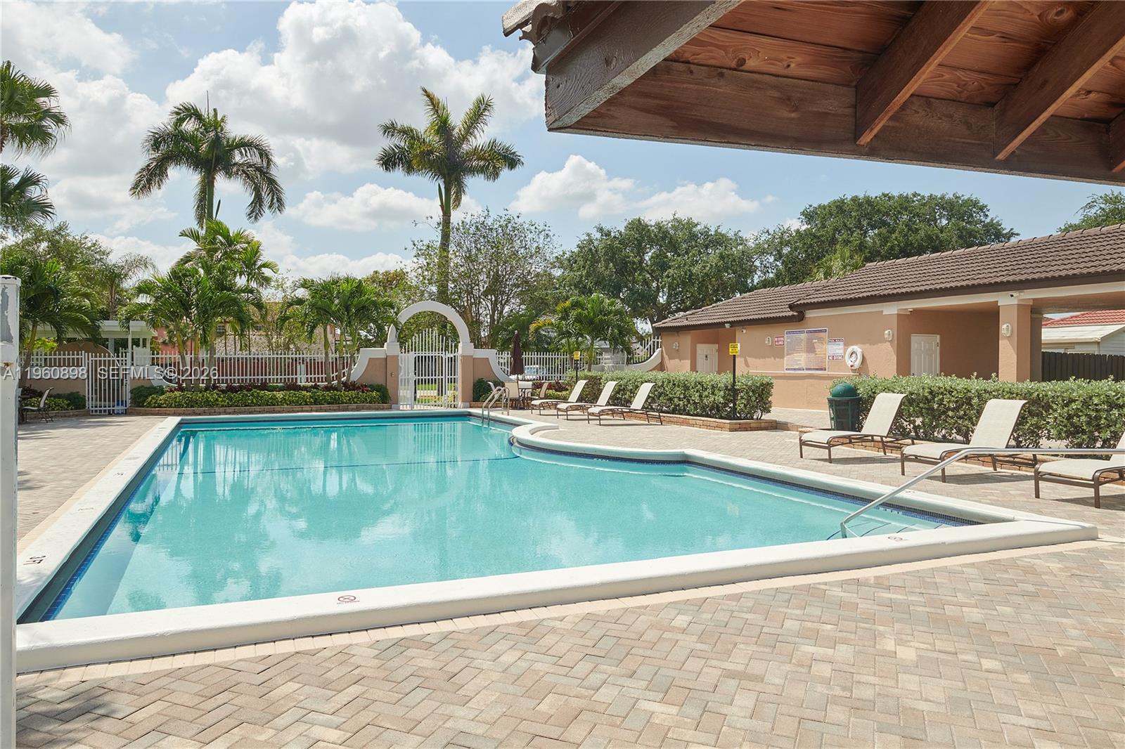 20030 NW 83rd Ct Hialeah, FL 33015