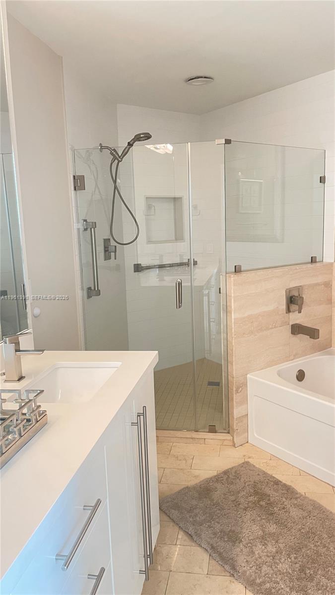 image Axis on Brickell South6