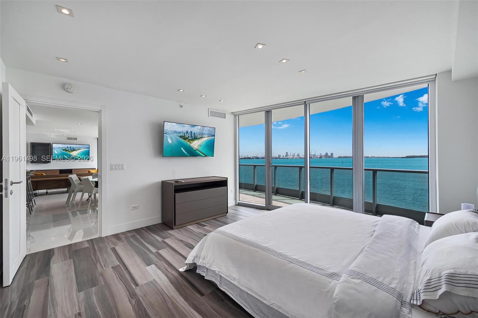 image Jade at Brickell Bay8