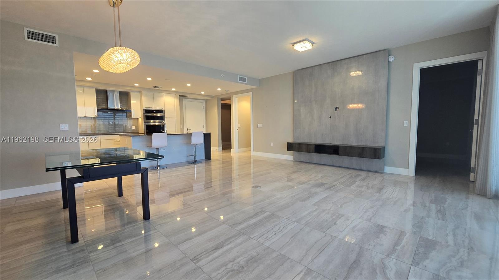 100 E Las Olas Blvd #2202 Fort Lauderdale, FL 33301