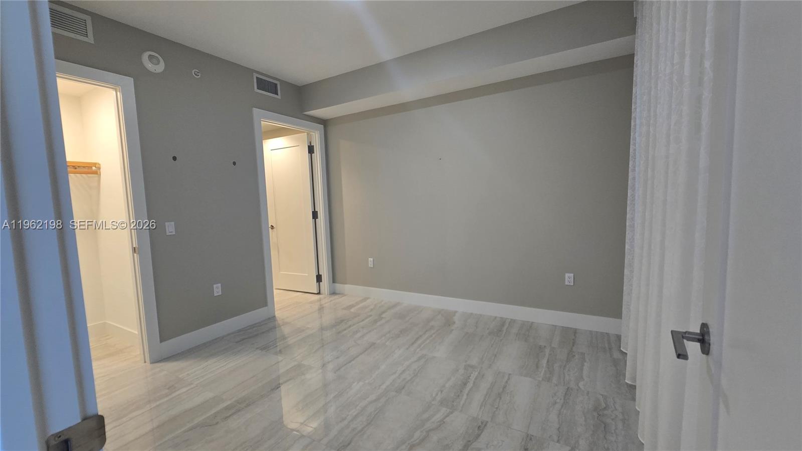 100 E Las Olas Blvd #2202 Fort Lauderdale, FL 33301