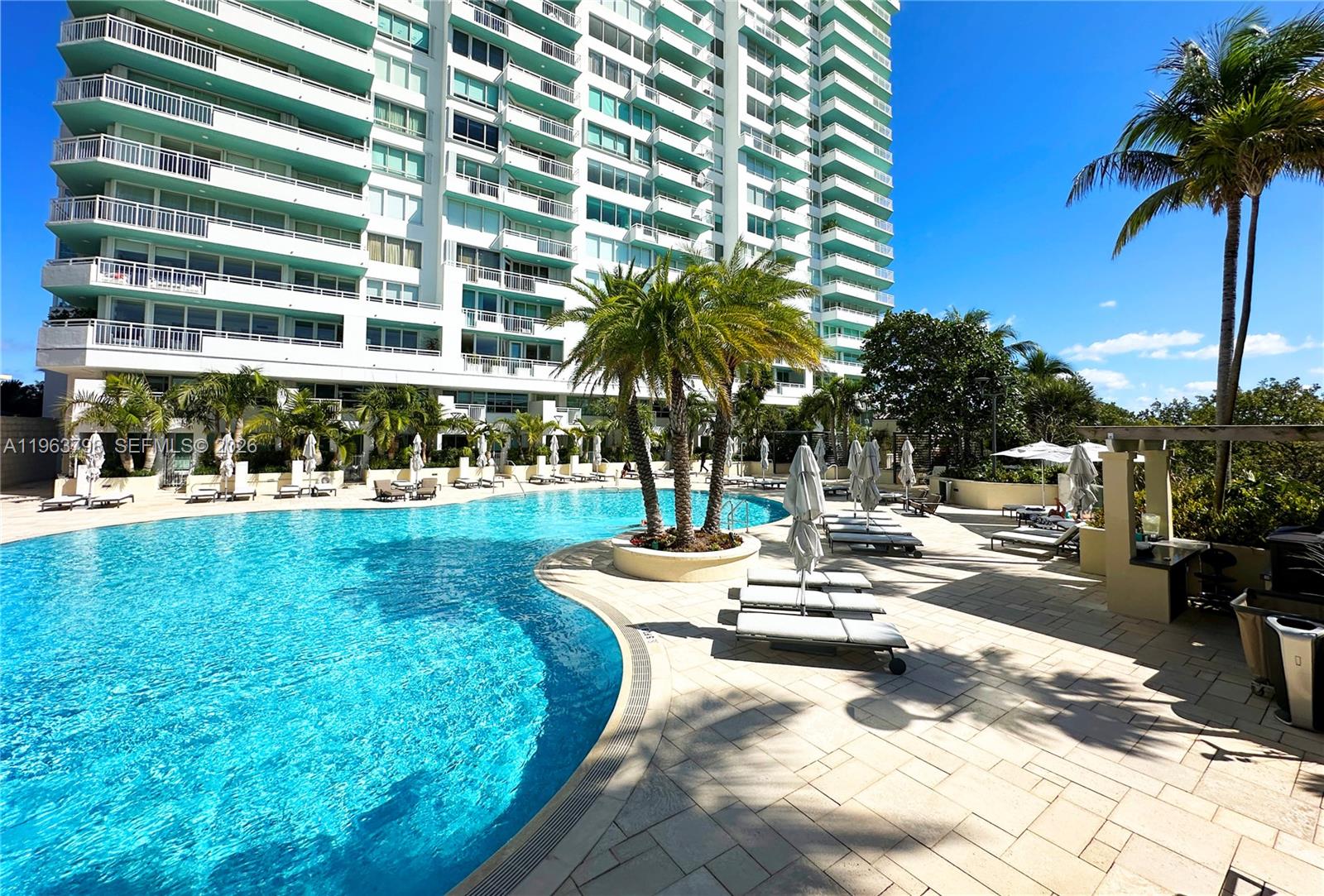 image South Pointe Towers24