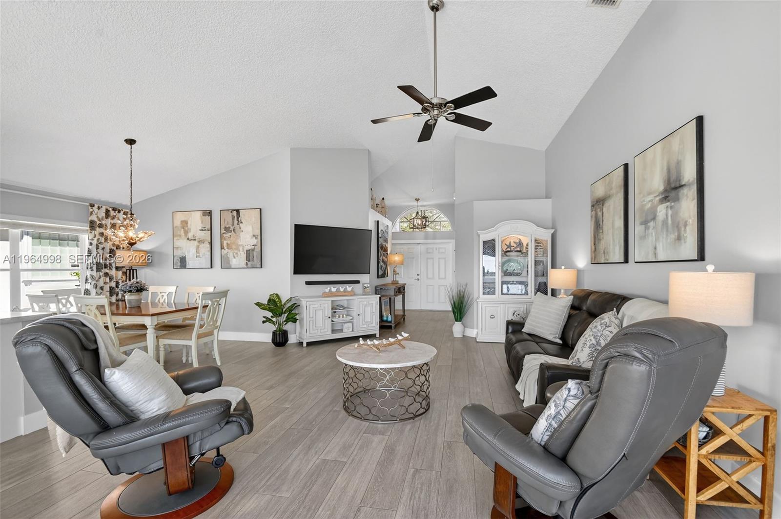 7599 Santee Ter Lake Worth, FL 33467