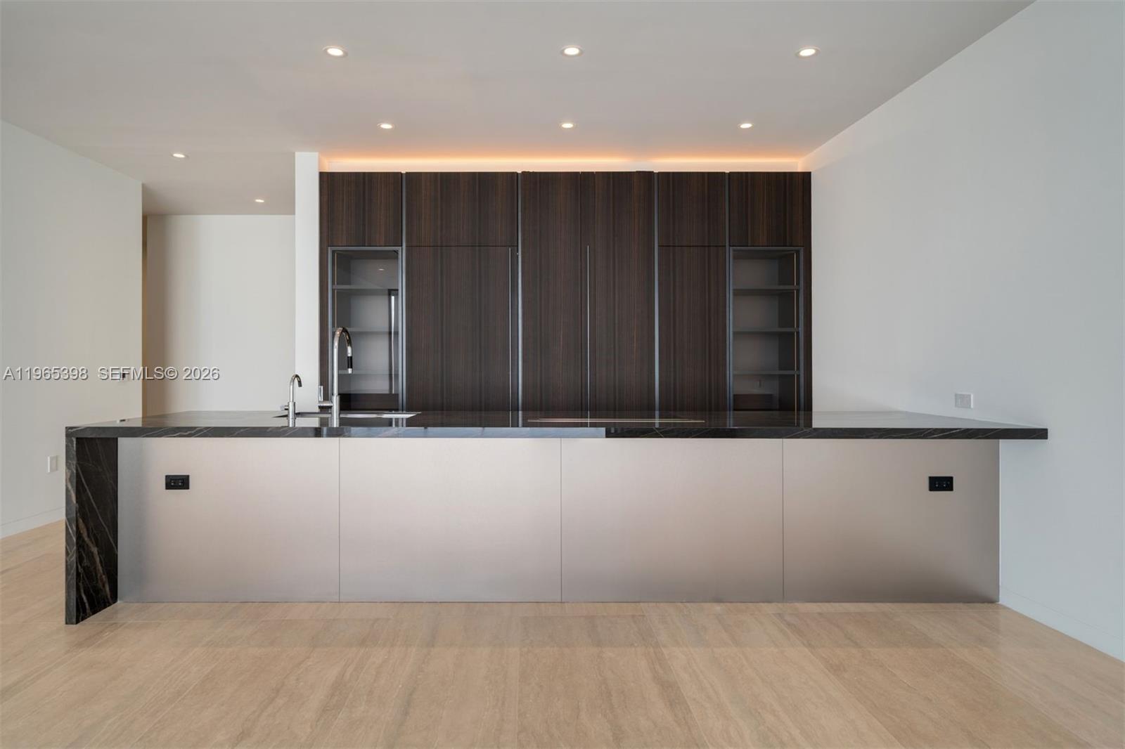 5 Grove Isle Dr #S501 Coconut Grove, FL 33133