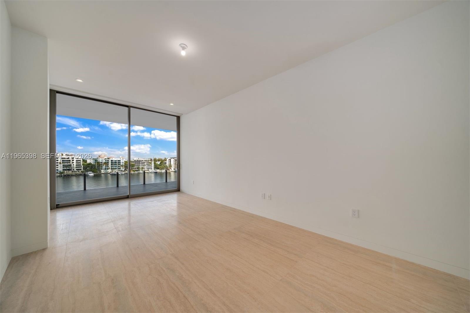 5 Grove Isle Dr #S501 Coconut Grove, FL 33133