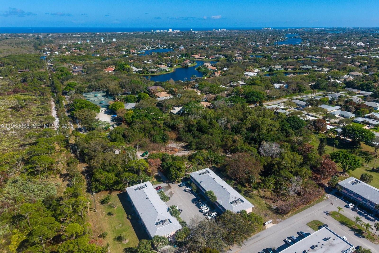 18081 SE Country Clb Dr #37-367 Jupiter, FL 33469