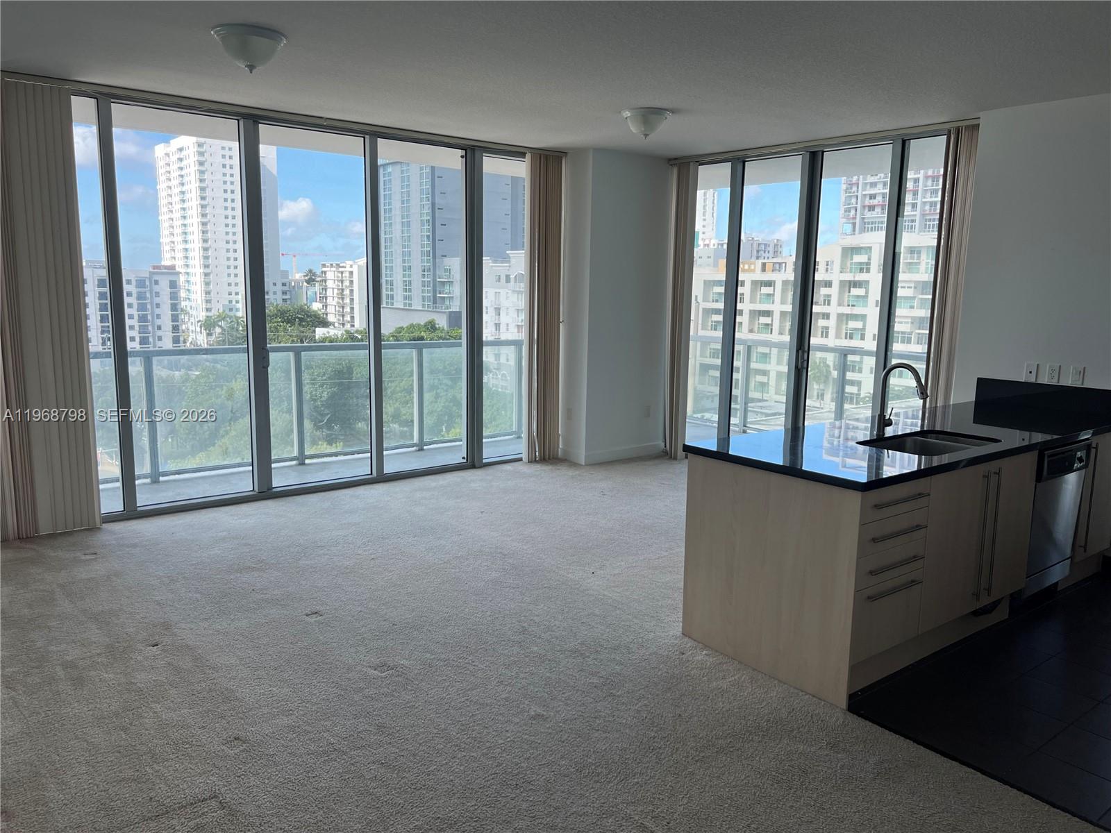 image Axis on Brickell South0