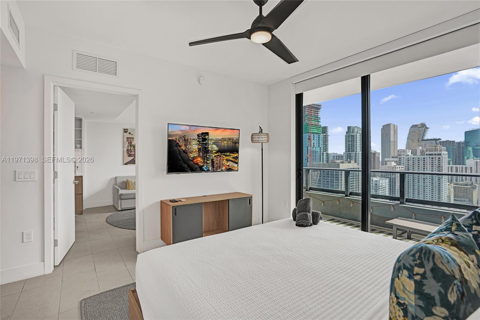 image Gale Miami Hotel & Residences3