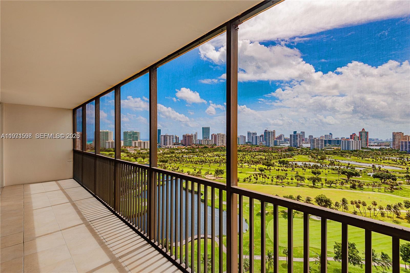 20379 W Country Clb Dr #2336