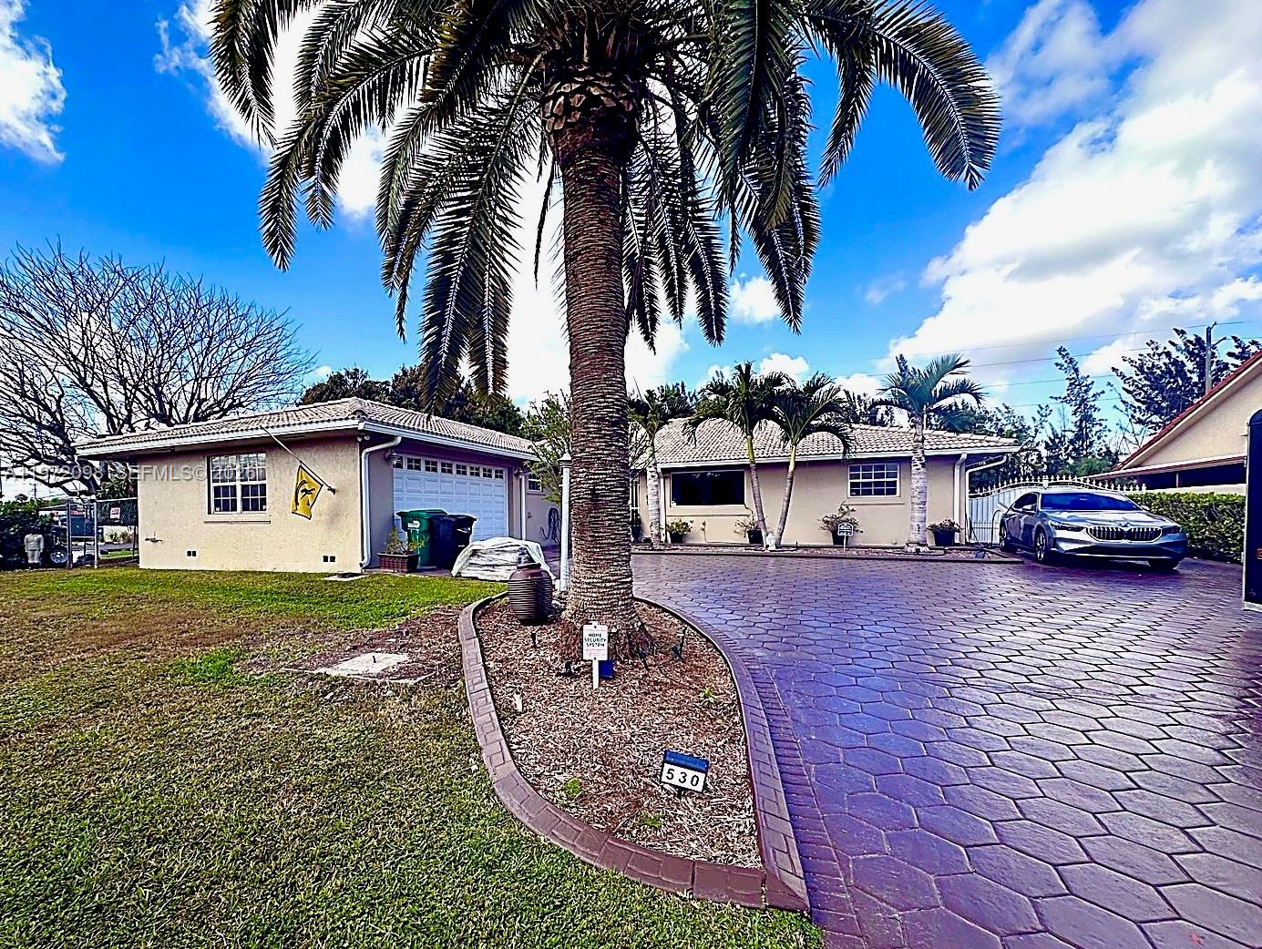 530 SW 136th Pl Miami, FL 33184