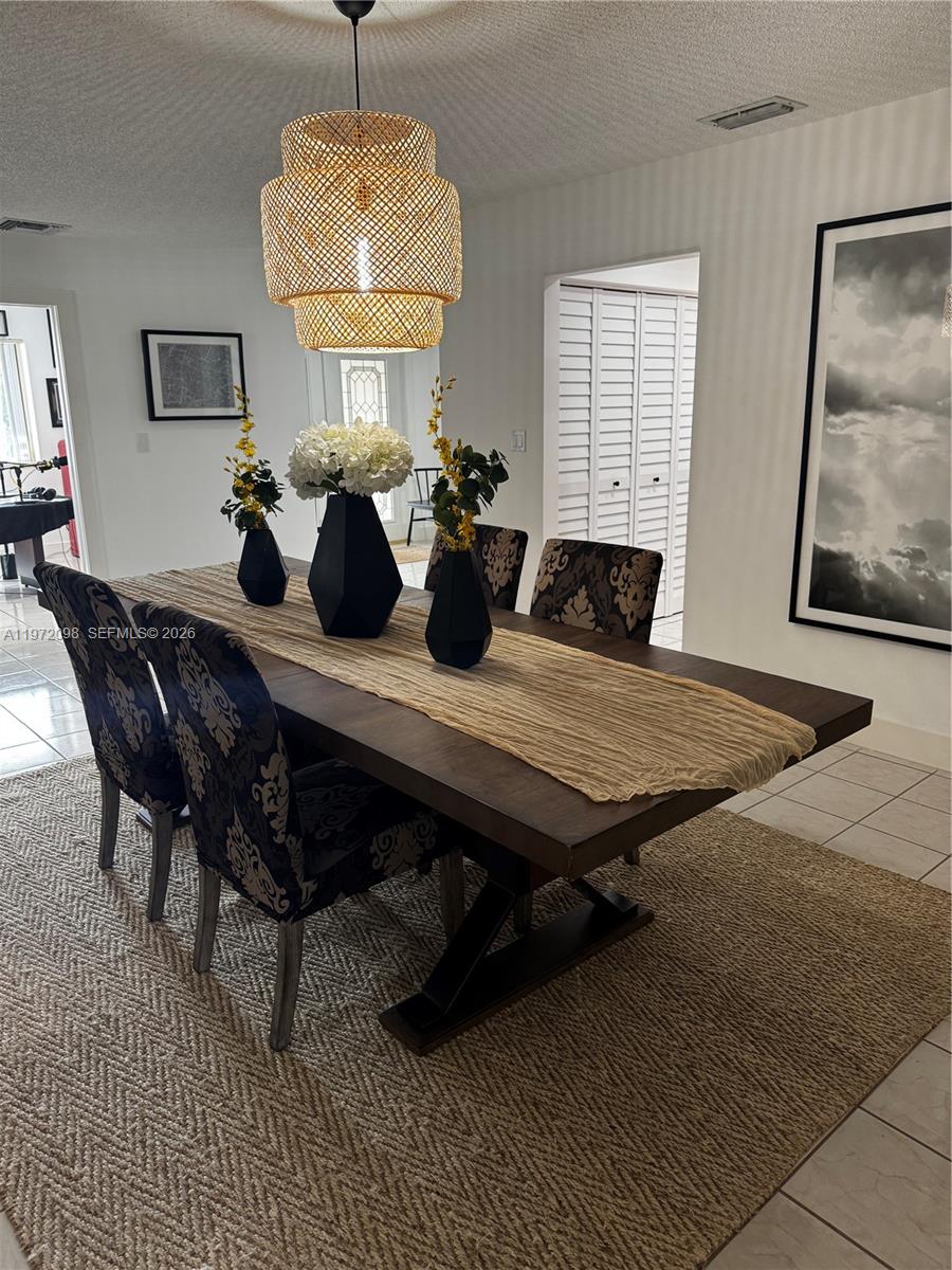 530 SW 136th Pl Miami, FL 33184