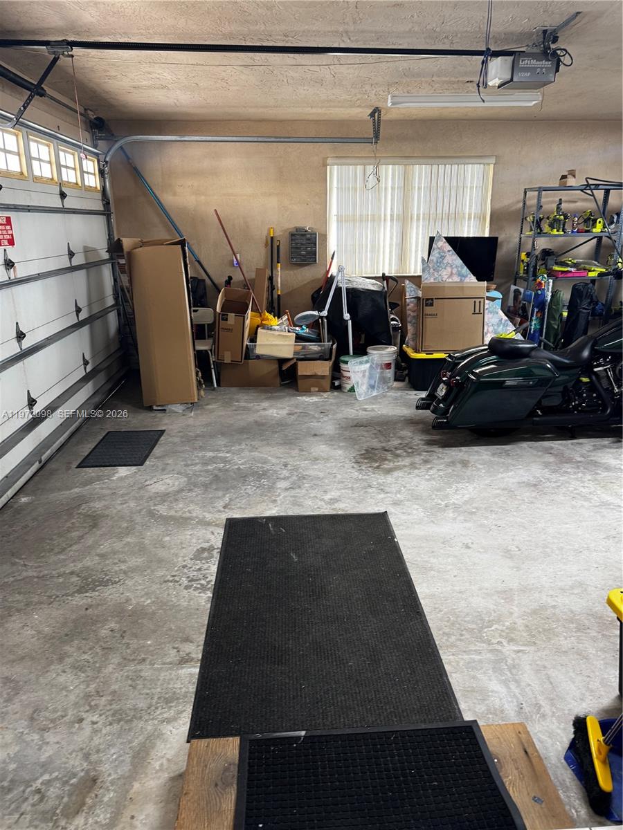 530 SW 136th Pl Miami, FL 33184