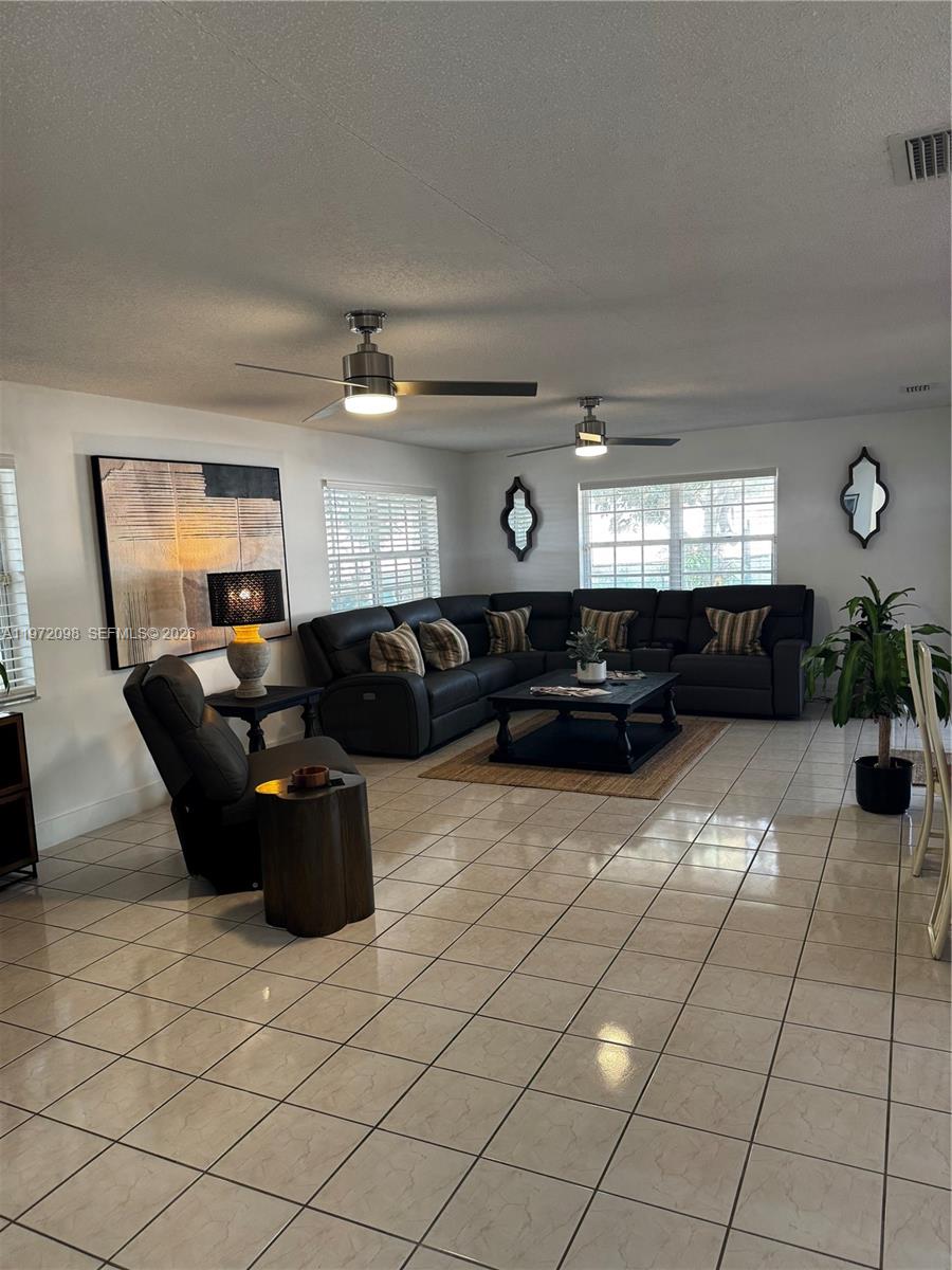 530 SW 136th Pl Miami, FL 33184