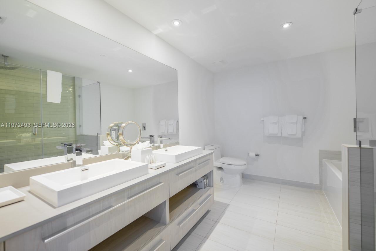 4010 S Ocean Dr #T4005 Hollywood, FL 33019