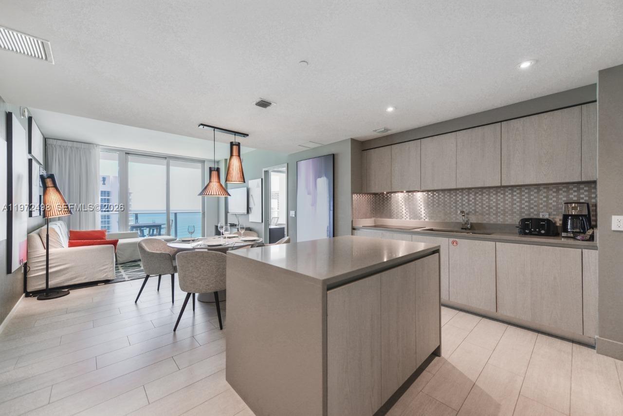 4010 S Ocean Dr #T4005 Hollywood, FL 33019