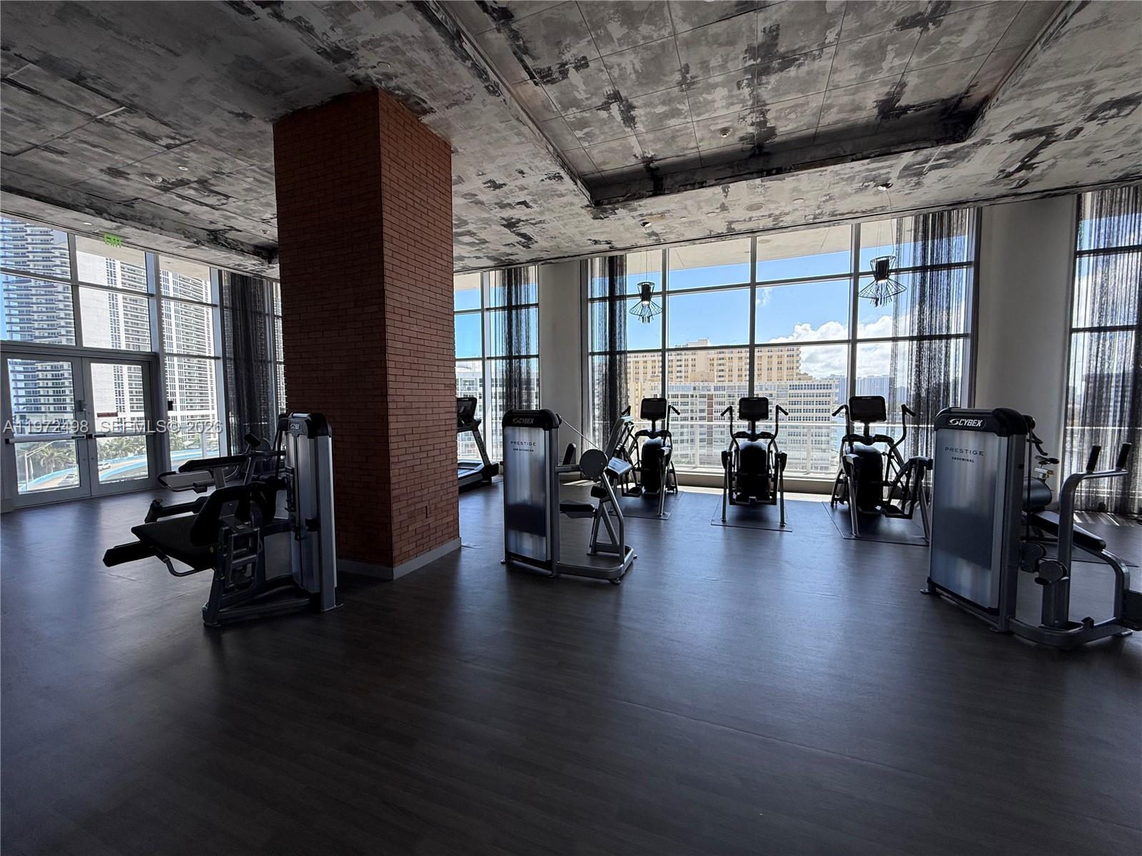 4010 S Ocean Dr #T4005 Hollywood, FL 33019