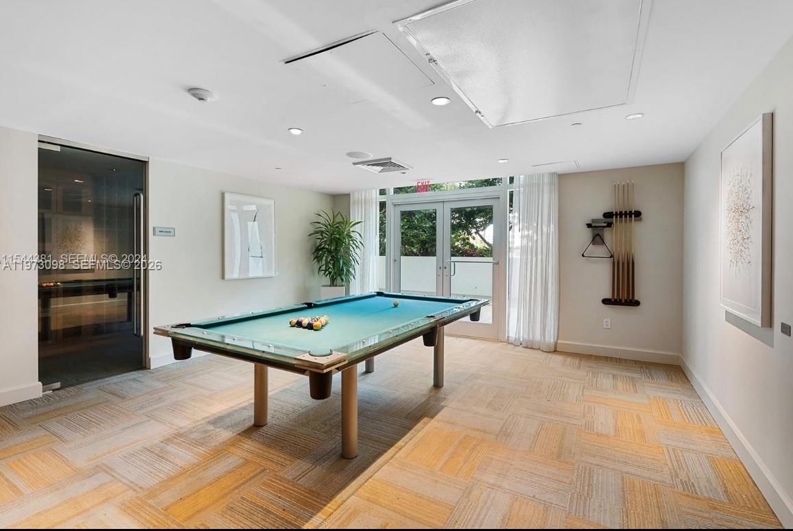 Undisclosed Address Miami, FL 33131