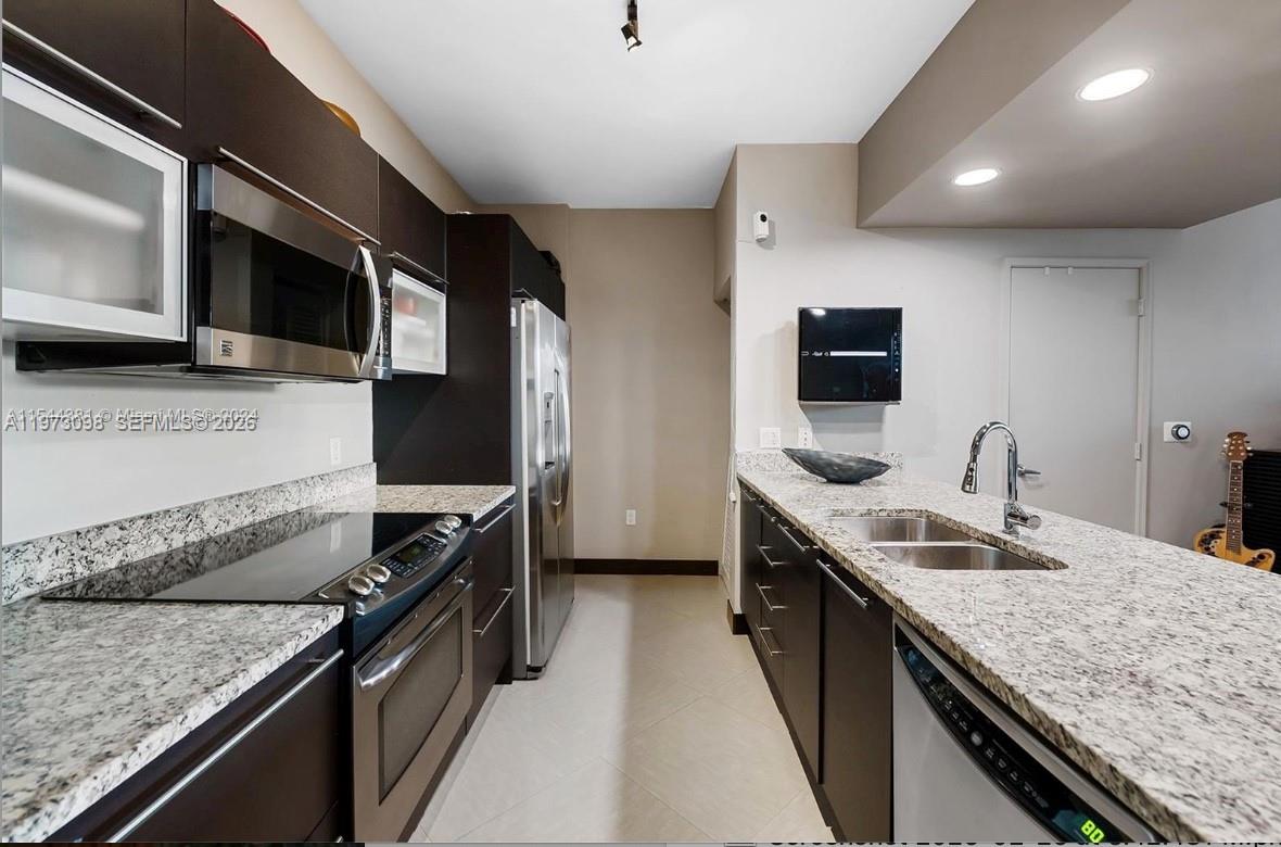 Undisclosed Address Miami, FL 33131