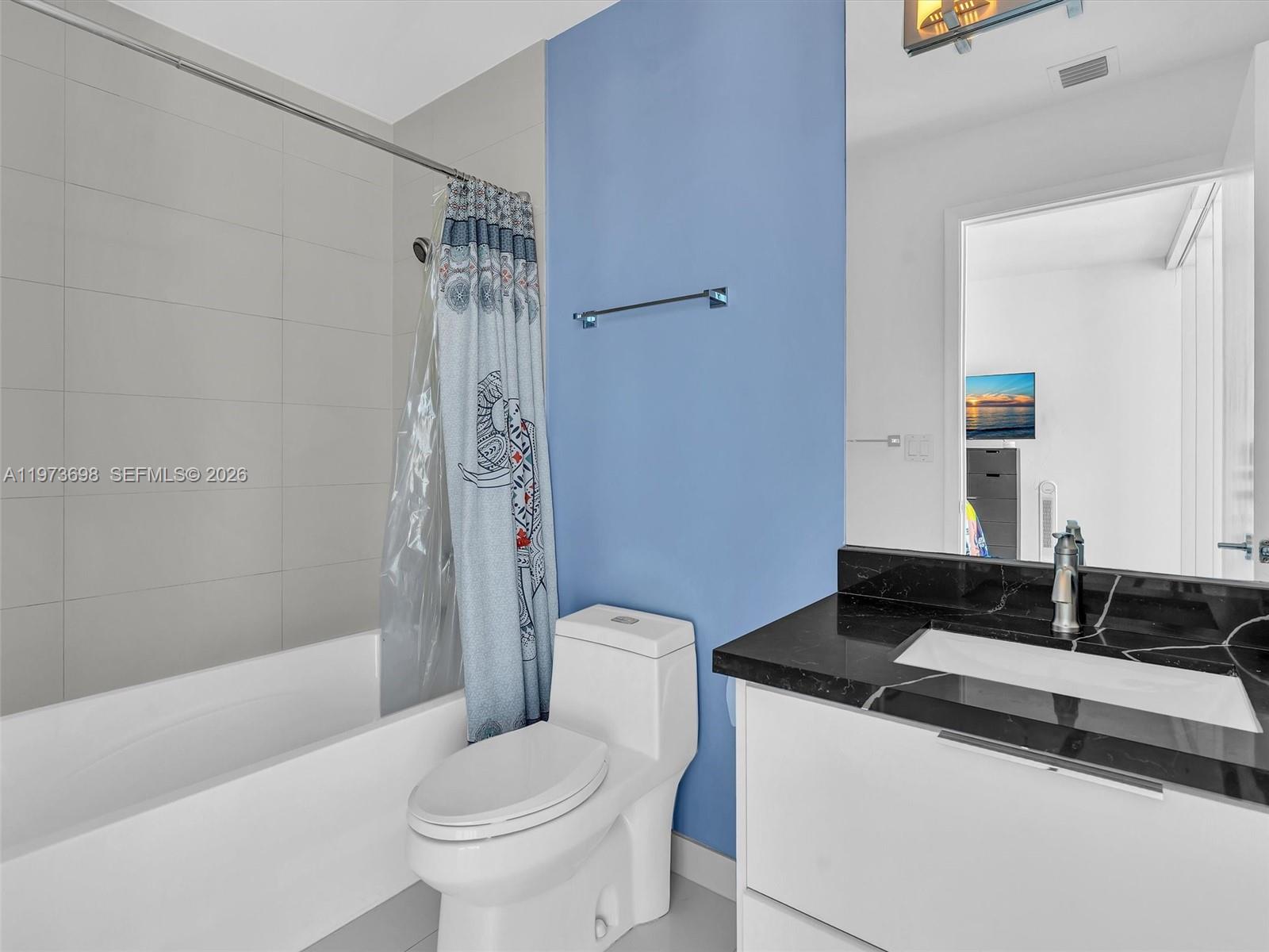 image Paramount Bay29