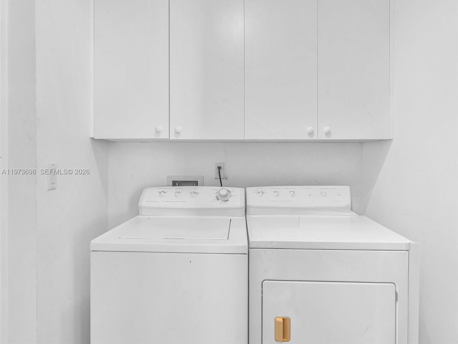 image Paramount Bay37