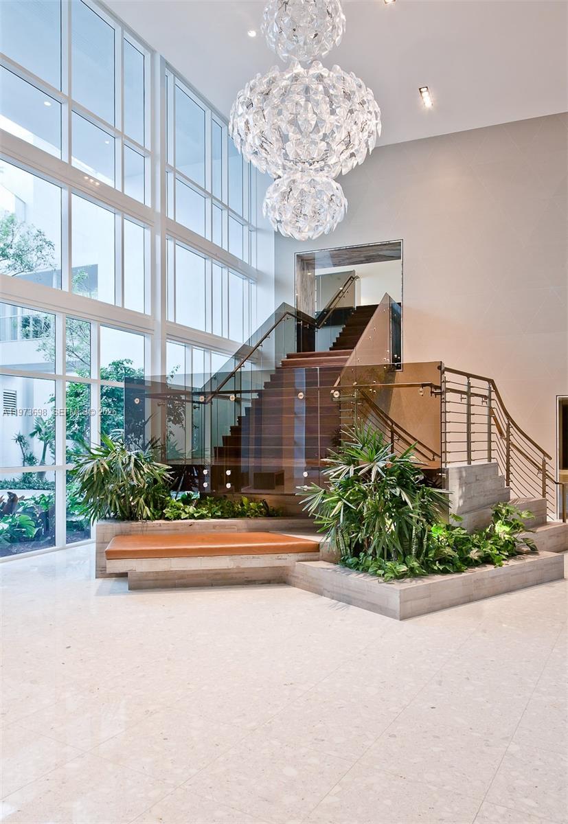 image Paramount Bay39