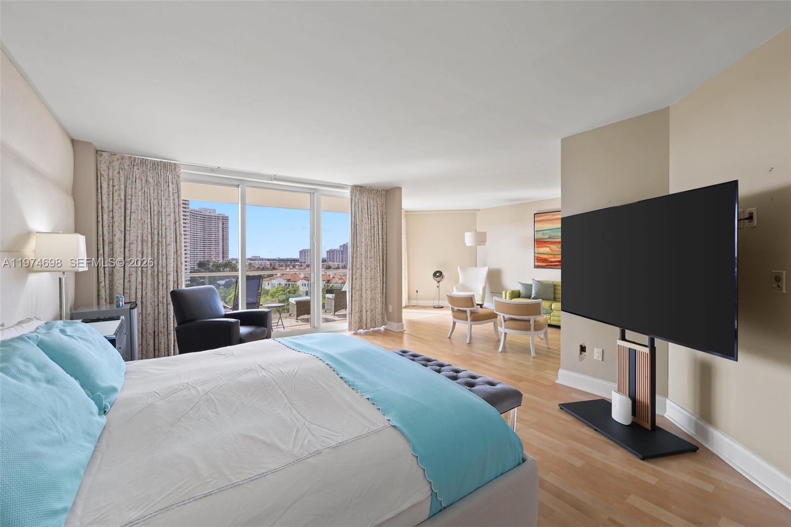 2600 Island Blvd #1006 Aventura, FL 33160