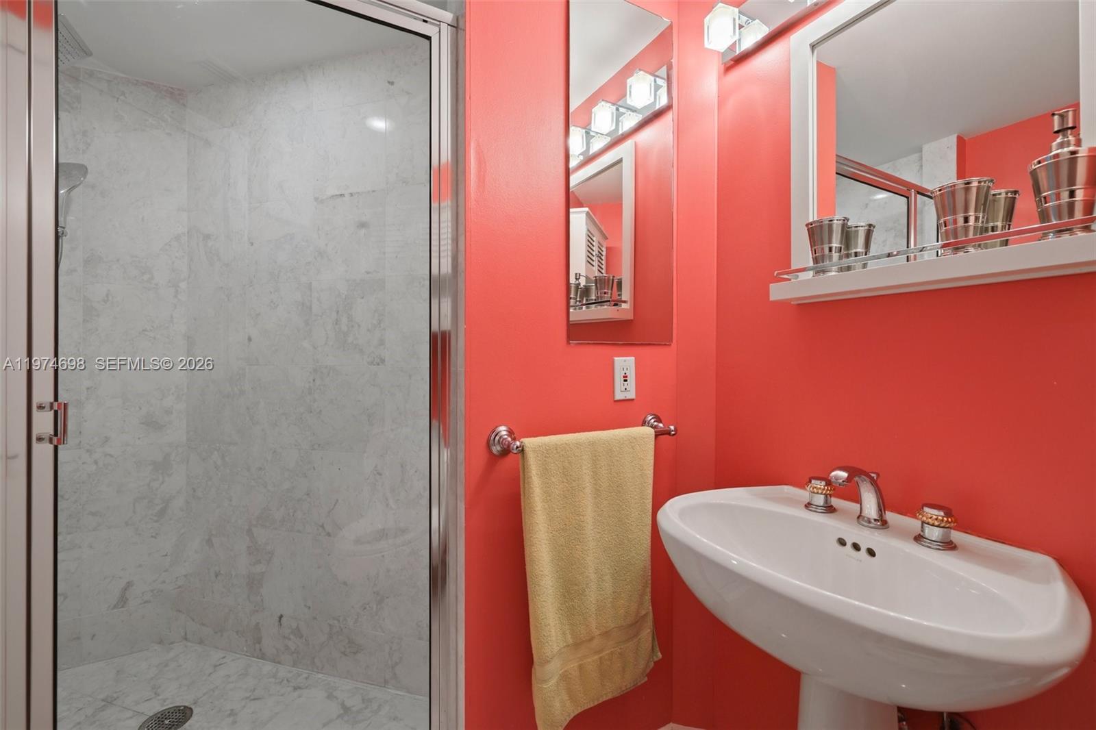 2600 Island Blvd #1006 Aventura, FL 33160