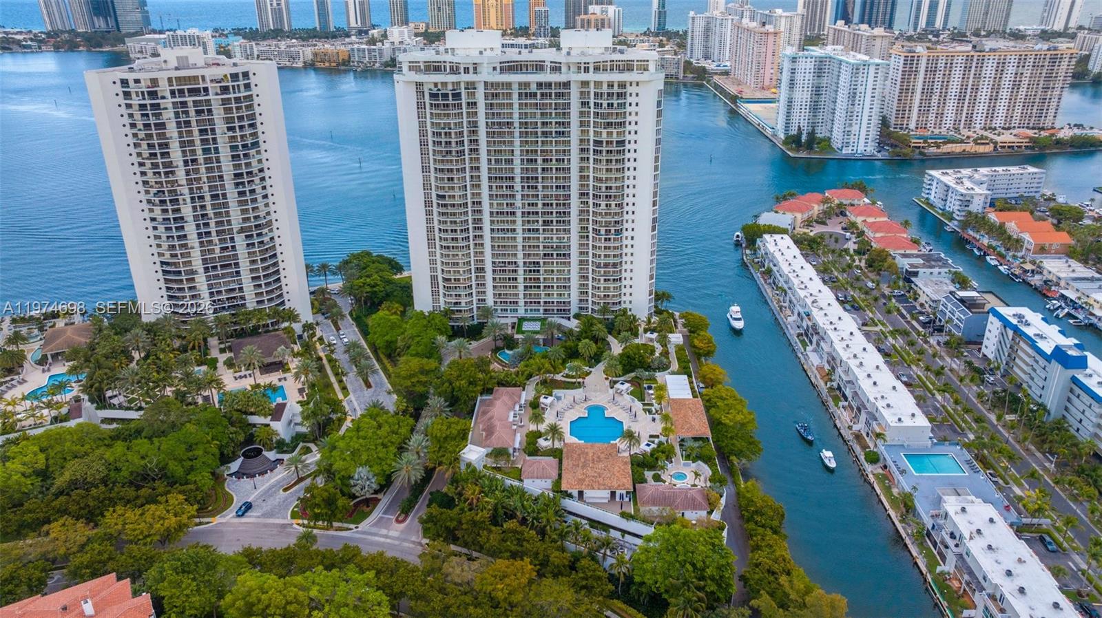 2600 Island Blvd #1006 Aventura, FL 33160