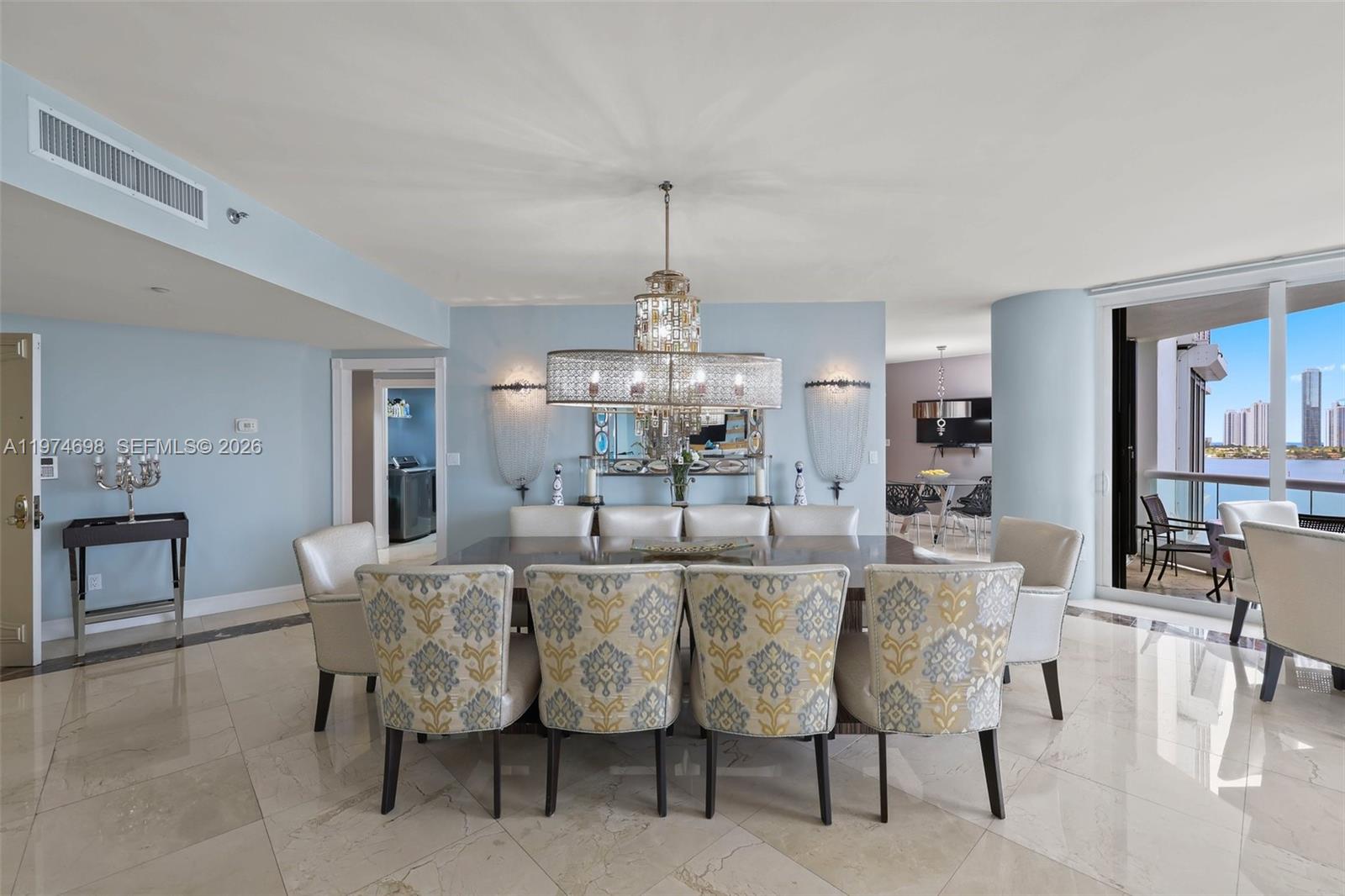 2600 Island Blvd #1006 Aventura, FL 33160