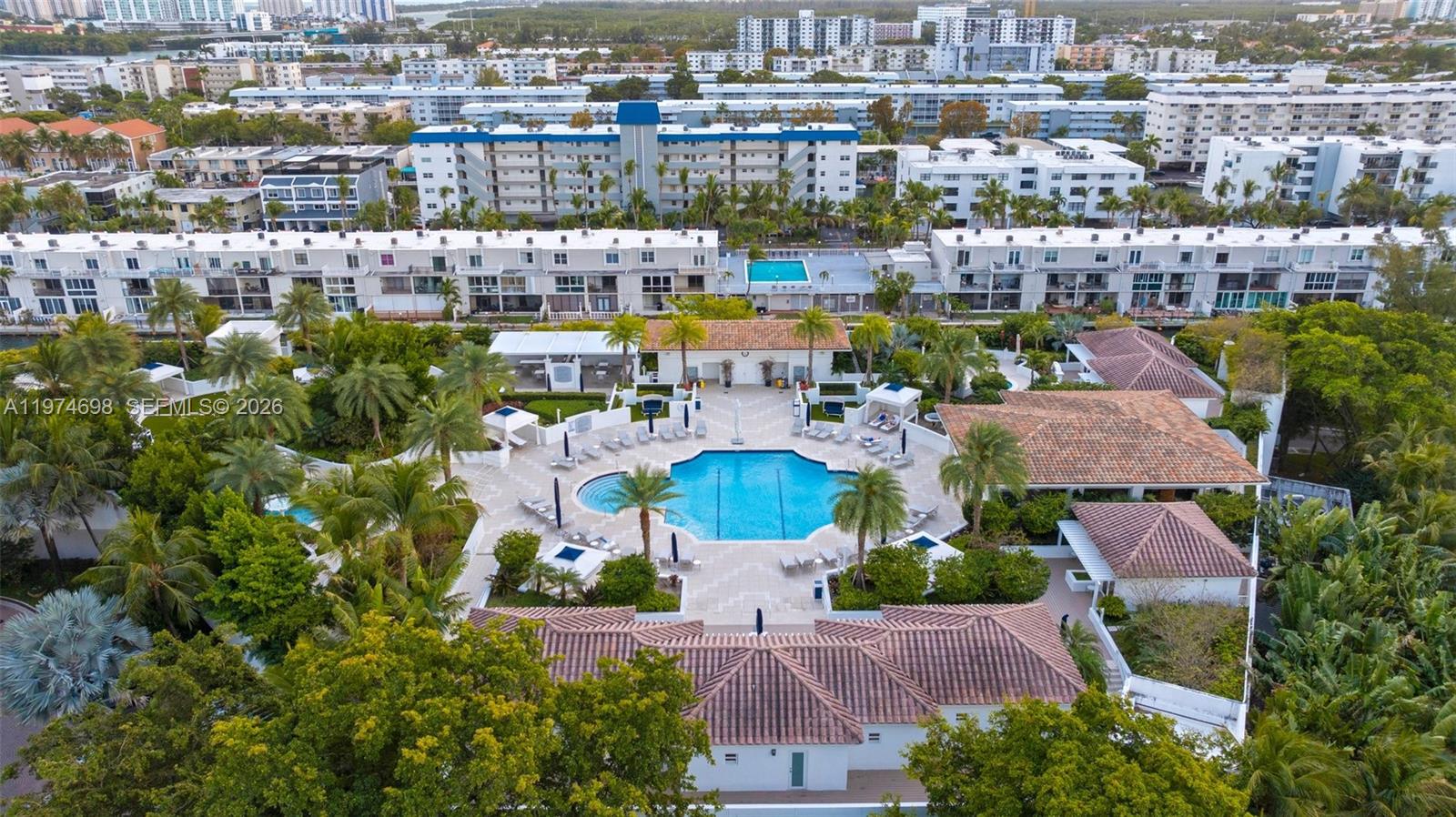 2600 Island Blvd #1006 Aventura, FL 33160