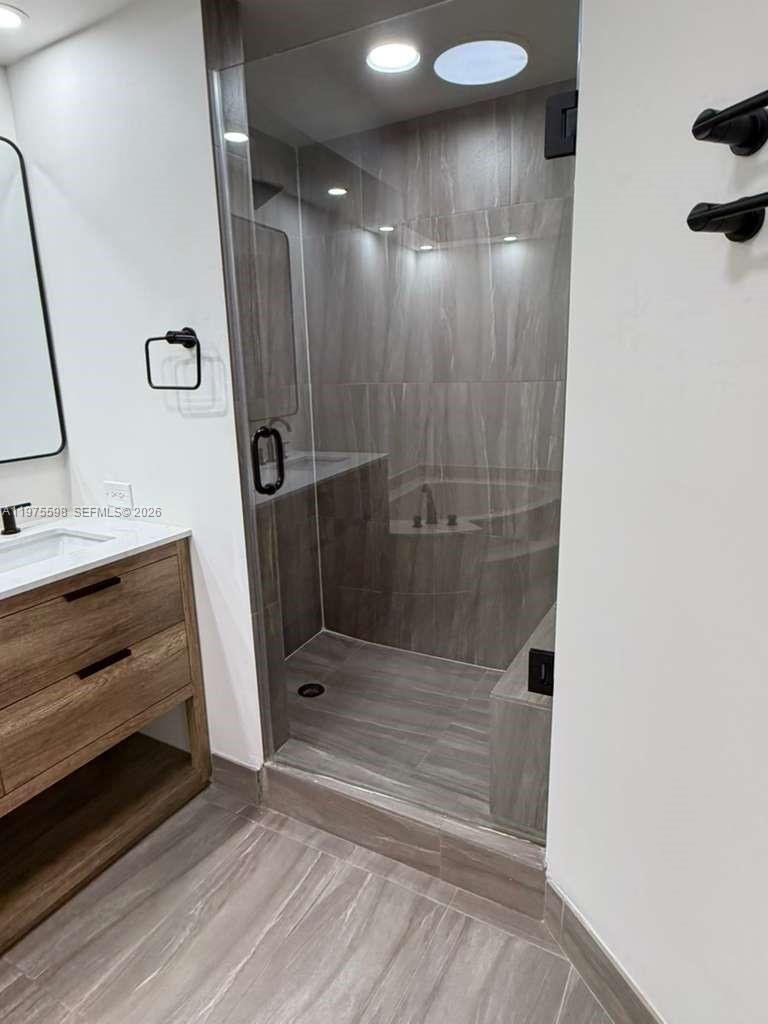 image Hamptons West17