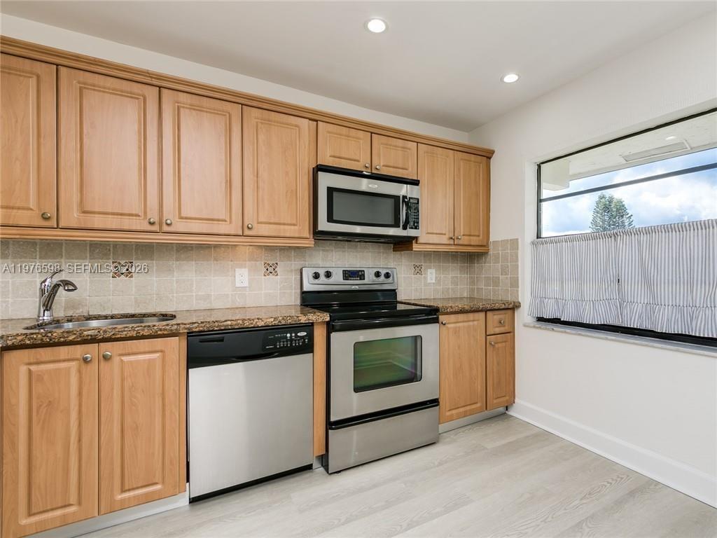 21559 Cypress Hammock Dr #44J Boca Raton, FL 33428