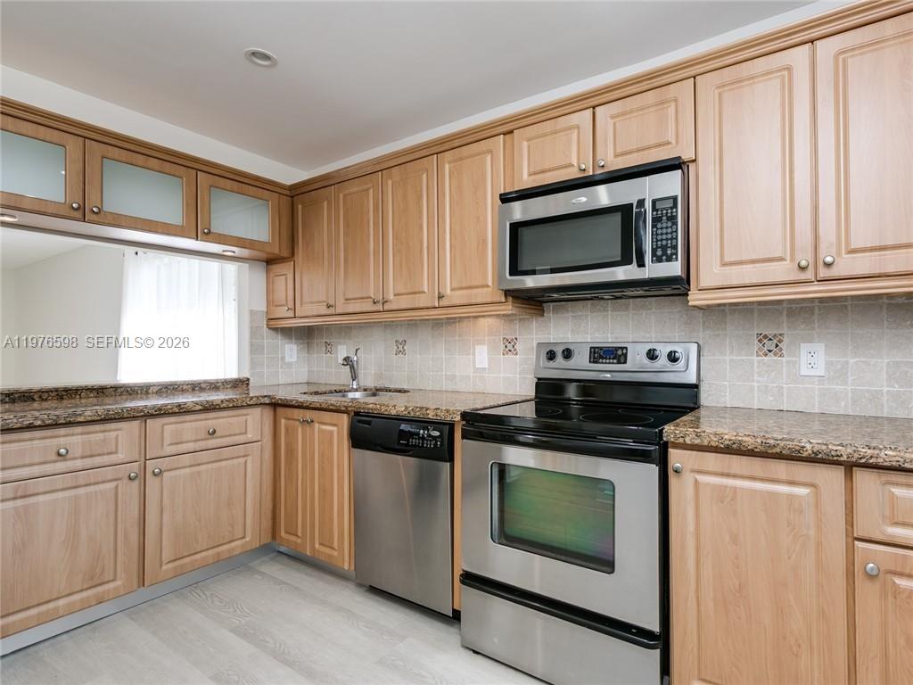 21559 Cypress Hammock Dr #44J Boca Raton, FL 33428