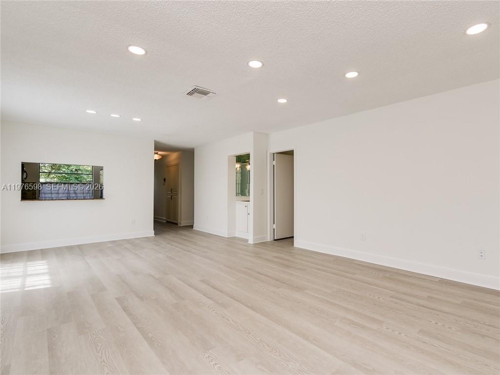 21559 Cypress Hammock Dr #44J Boca Raton, FL 33428