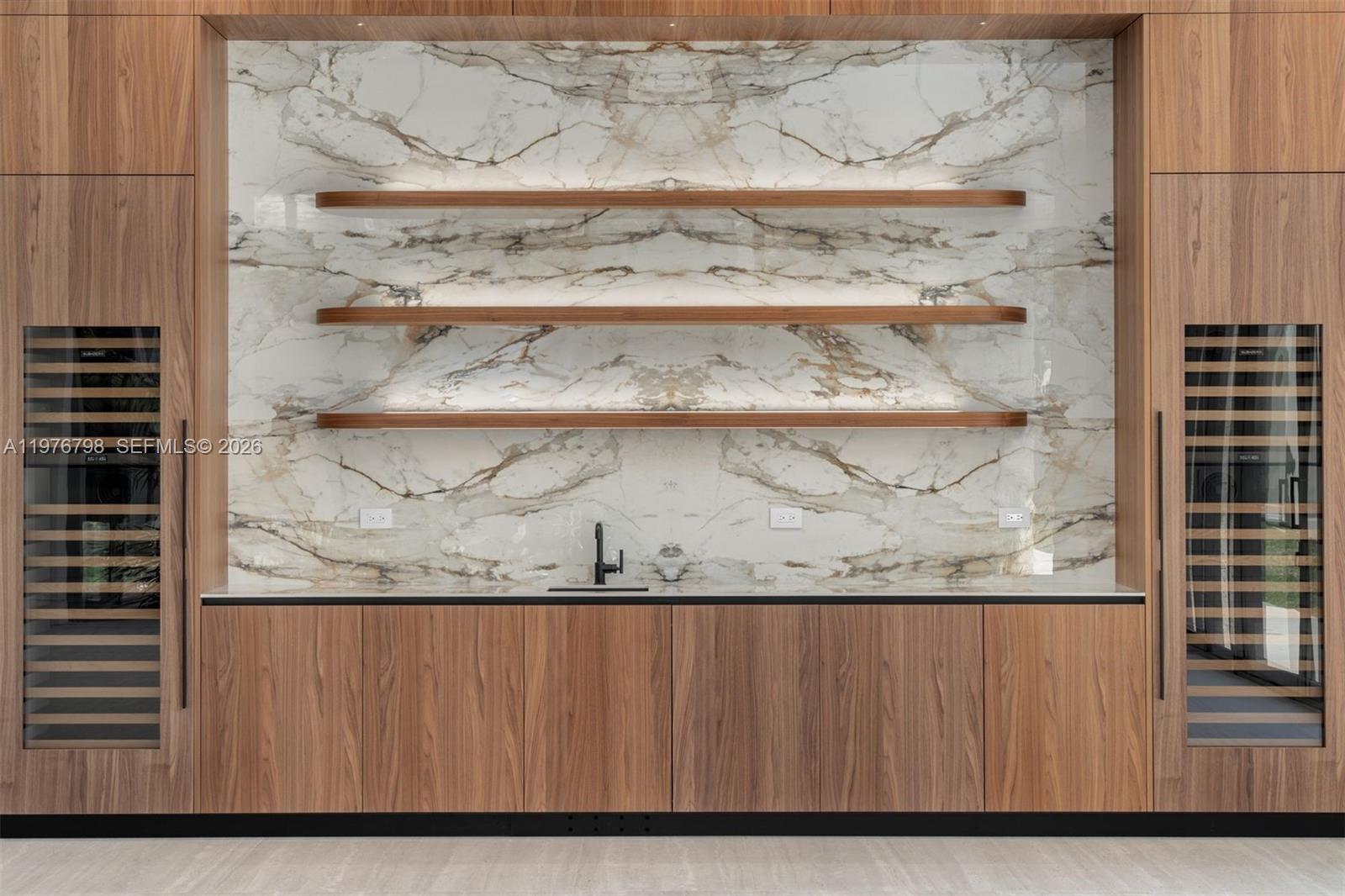 8755 SW 54th Ave Miami, FL 33143