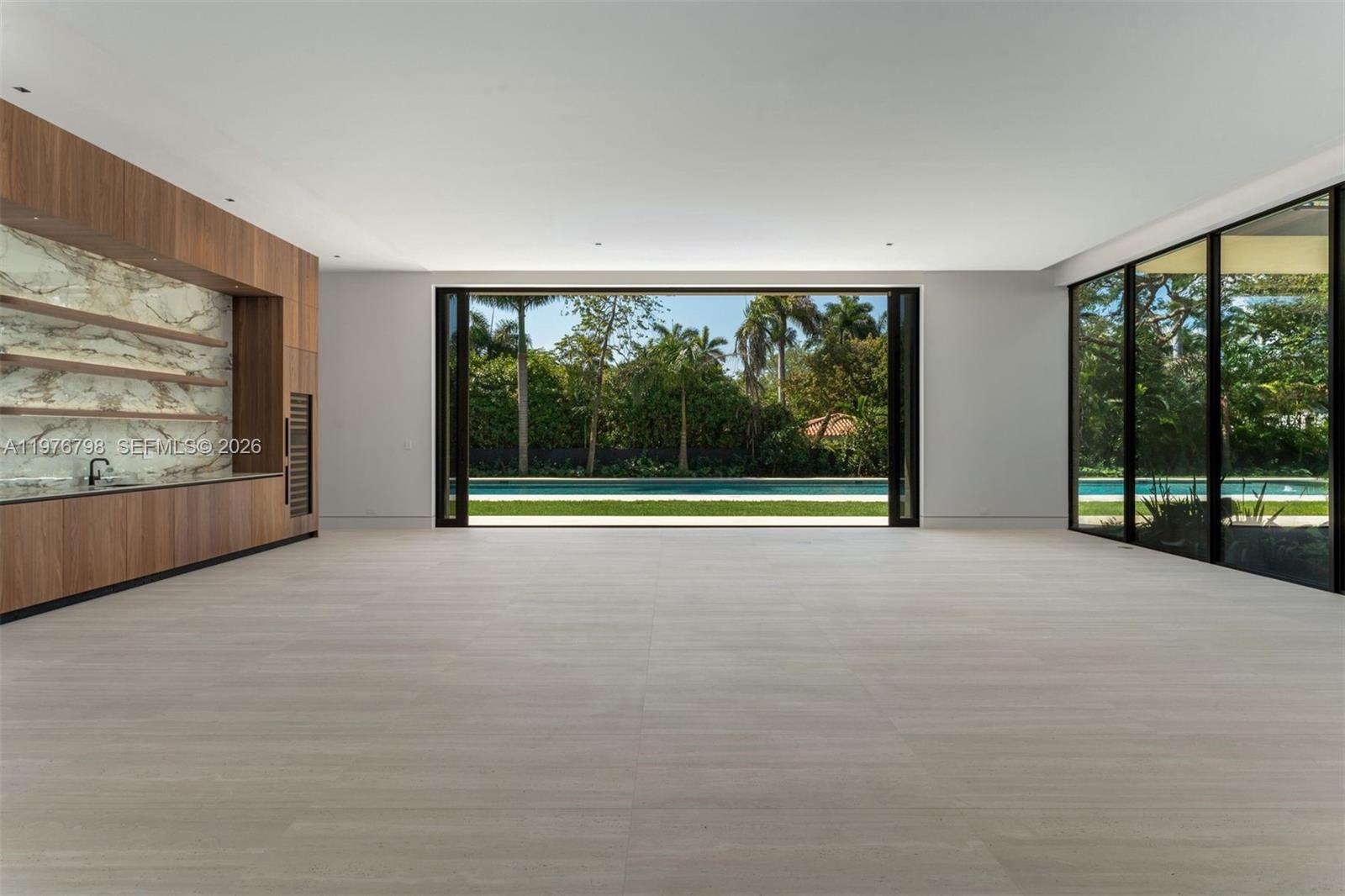 8755 SW 54th Ave Miami, FL 33143