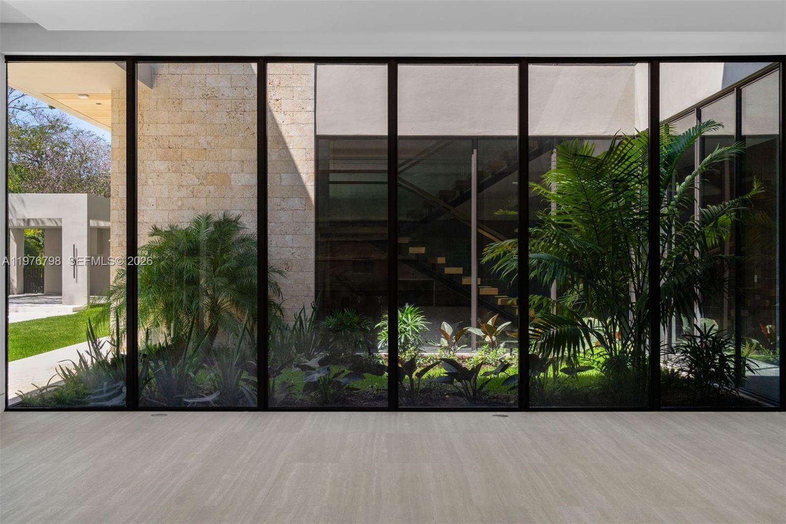 8755 SW 54th Ave Miami, FL 33143