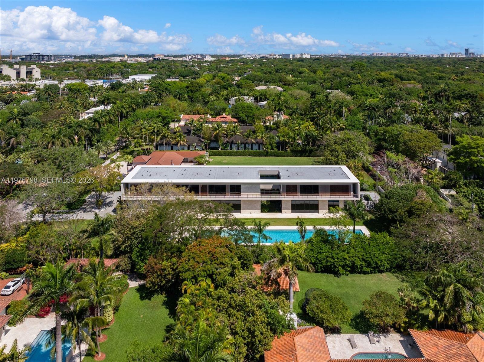 8755 SW 54th Ave Miami, FL 33143