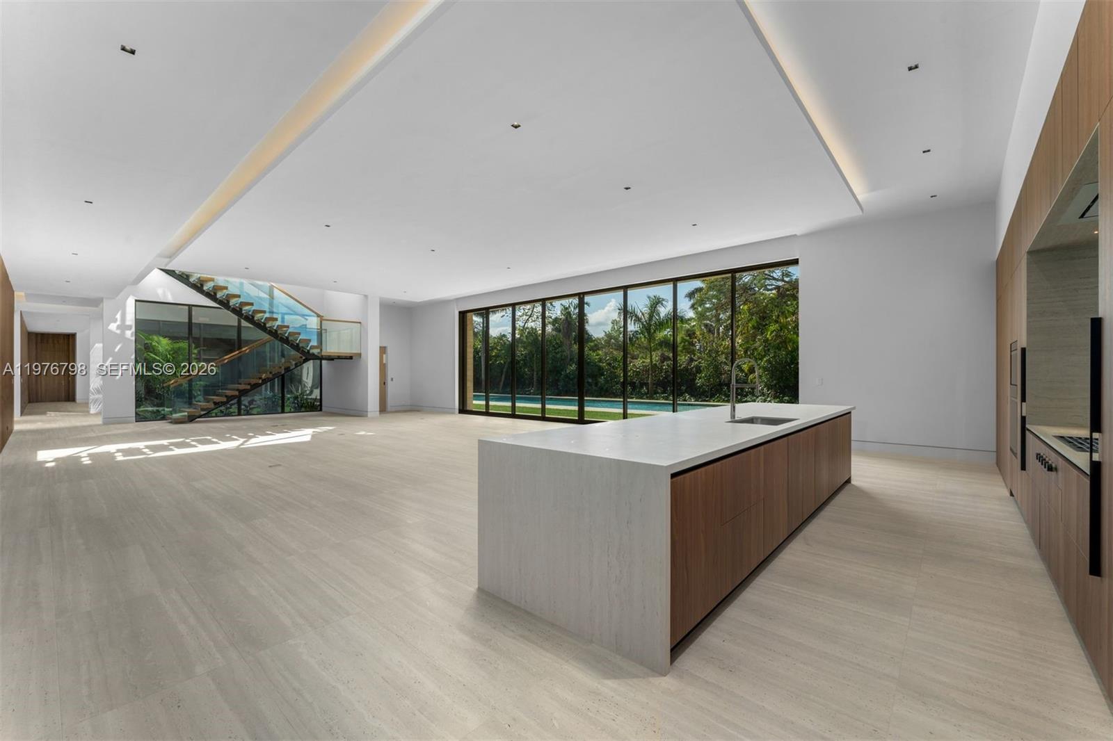 8755 SW 54th Ave Miami, FL 33143