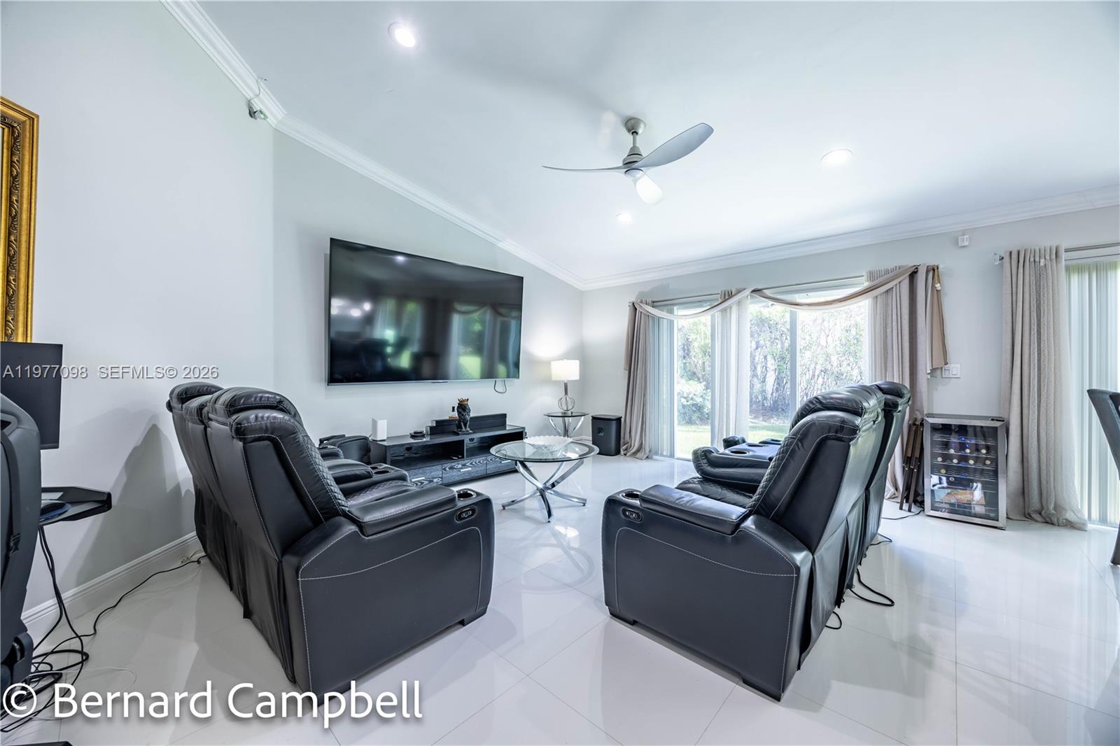 1210 NW 193rd Ave Pembroke Pines, FL 33029