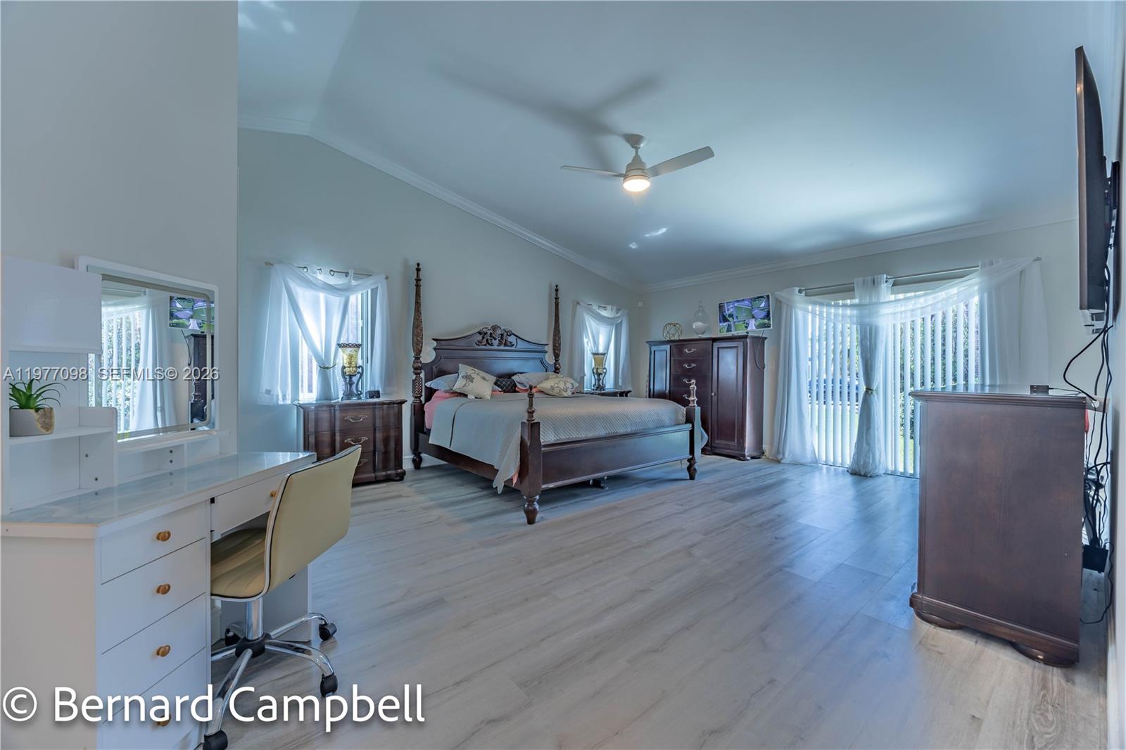 1210 NW 193rd Ave Pembroke Pines, FL 33029