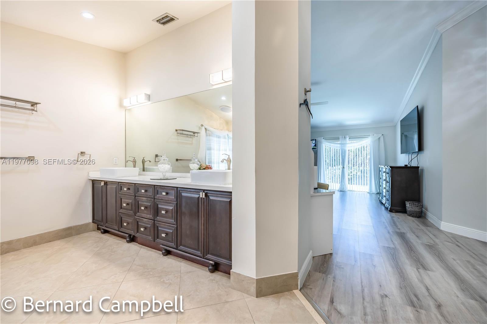 1210 NW 193rd Ave Pembroke Pines, FL 33029