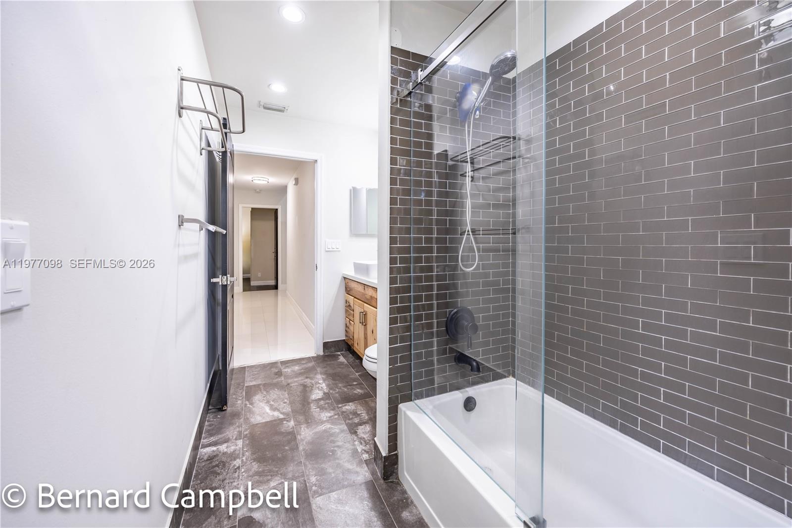 1210 NW 193rd Ave Pembroke Pines, FL 33029