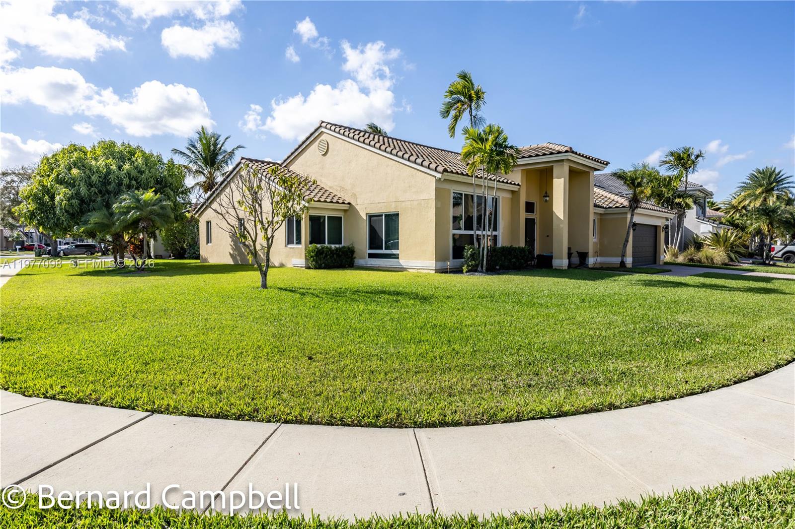 1210 NW 193rd Ave Pembroke Pines, FL 33029