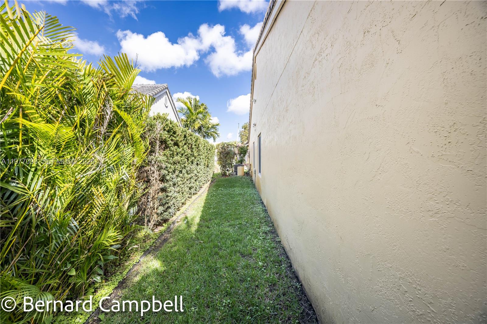 1210 NW 193rd Ave Pembroke Pines, FL 33029