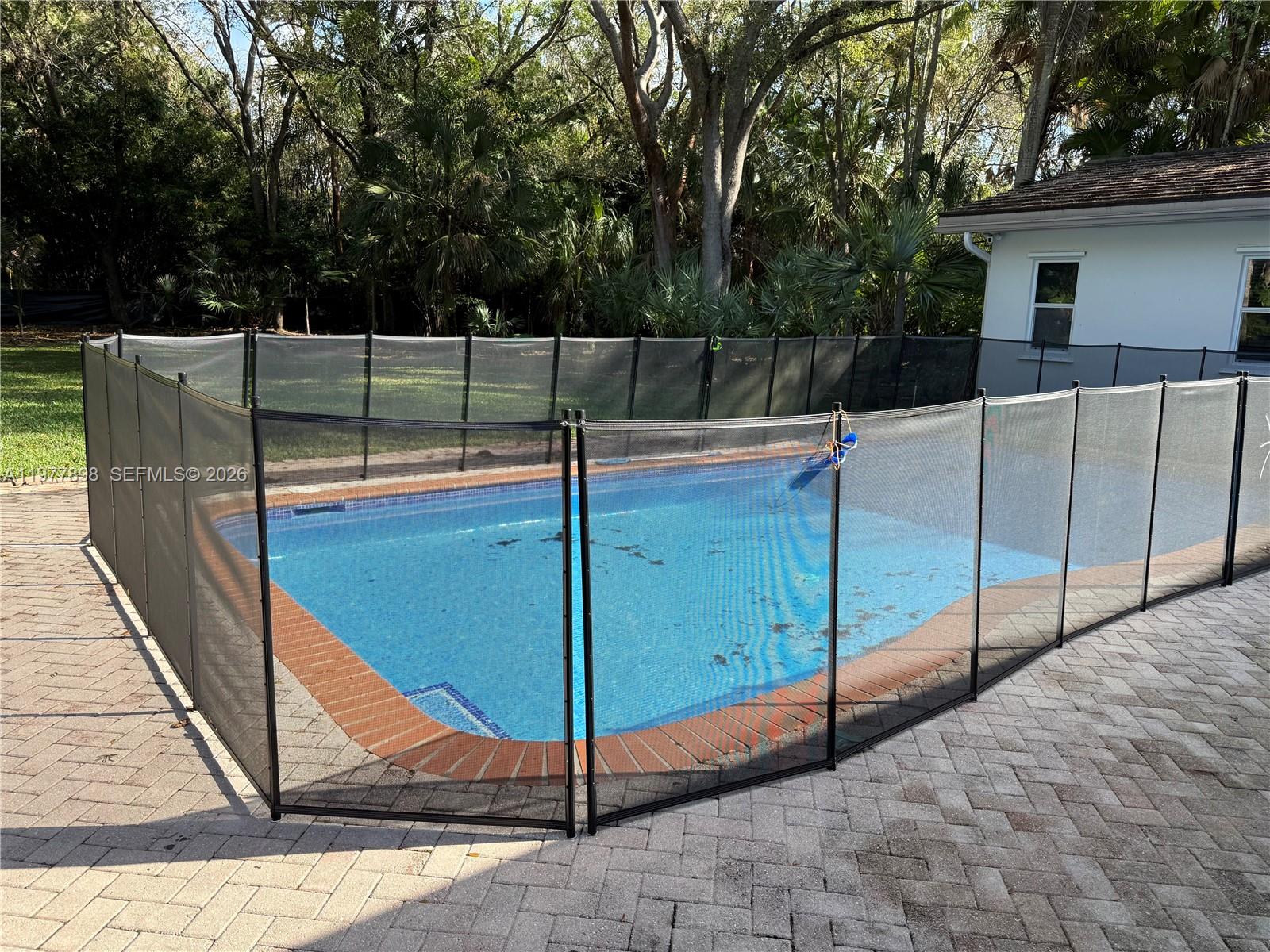 6399 SW 100th St Pinecrest, FL 33156