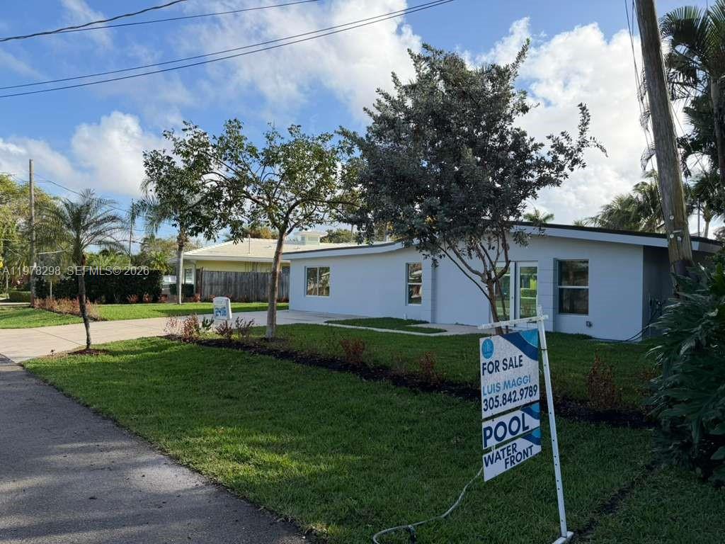 2416 NE 19th Ter Wilton Manors, FL 33305